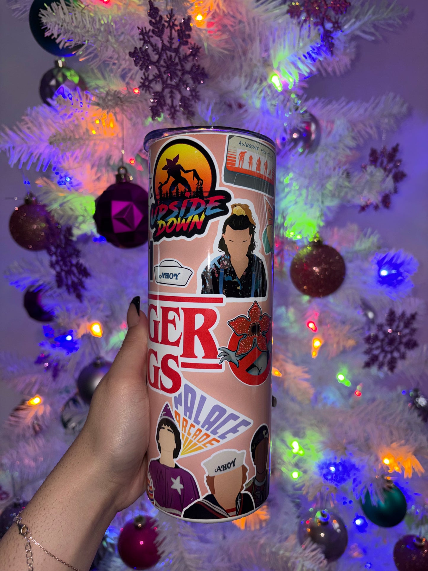 Friends don’t lie tumbler