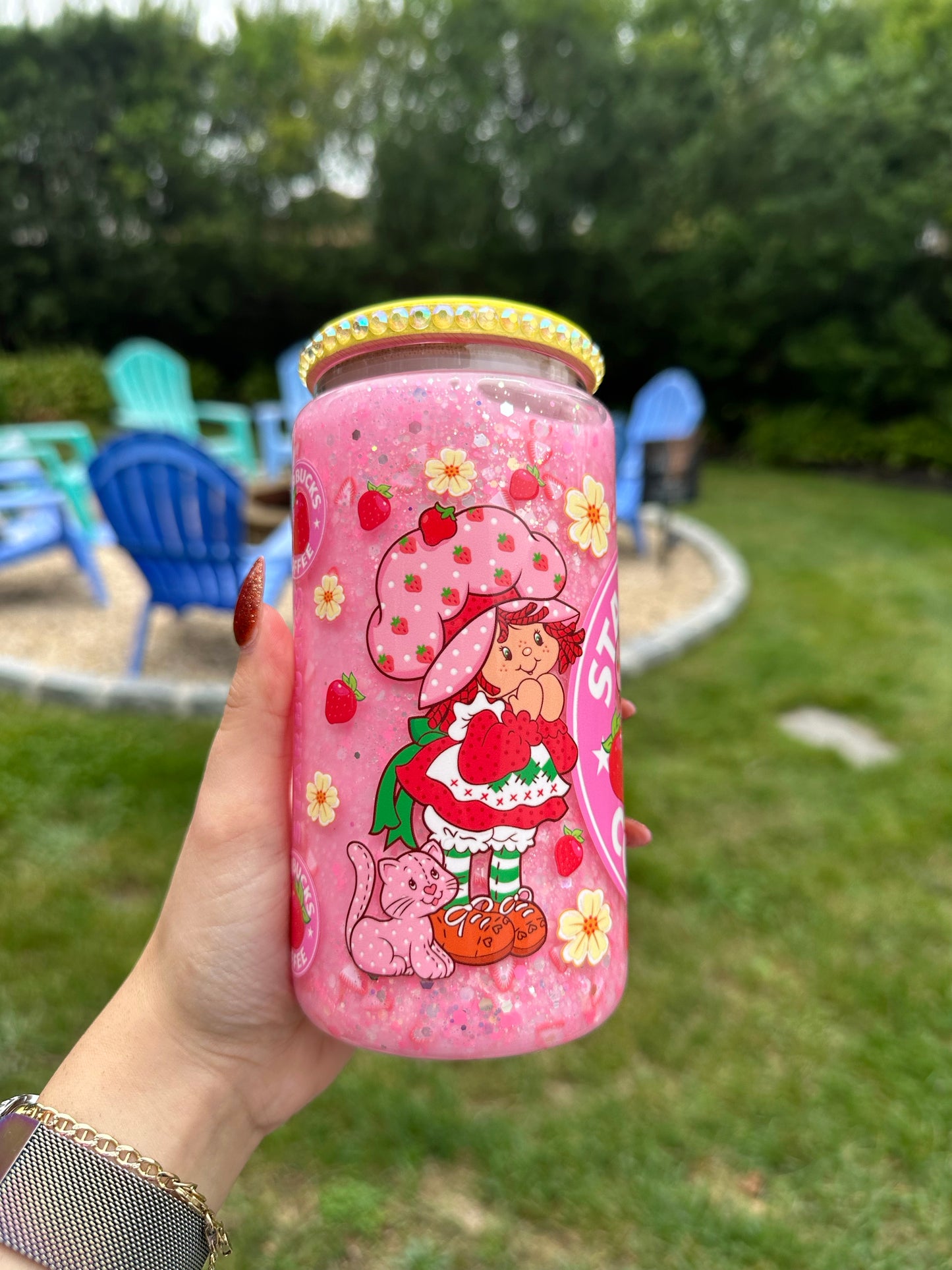 Strawberry 16oz Snowglobe