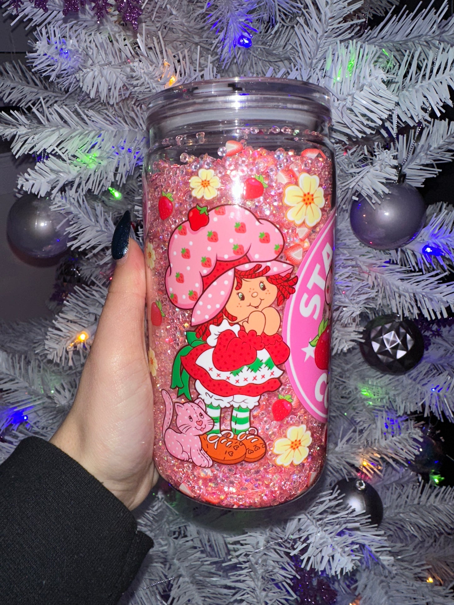 Strawberry Rhinestone Plastic 16oz