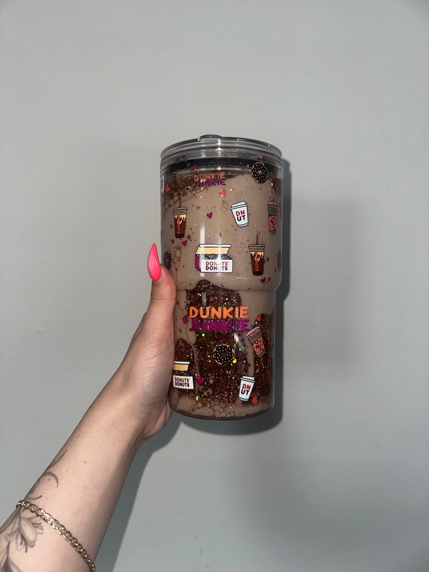 18oz DD acrylic snowglobe